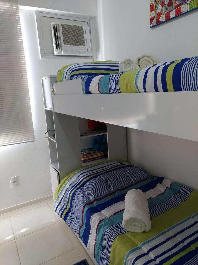 Apartamento Em Кабу-Фріу Екстер'єр фото
